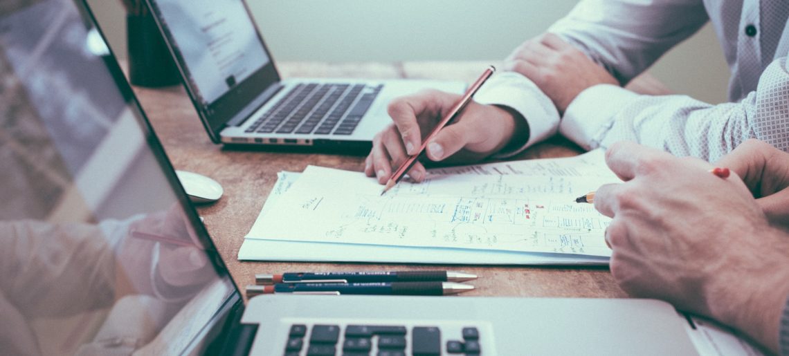 3 tipos de profissões que auxiliam o trabalhador